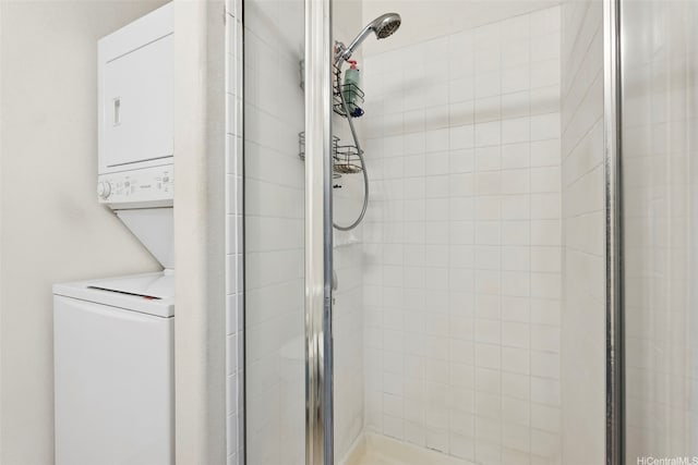 94-510 Lumiaina St Unit J202, Waipahu, HI 96797 - full bath featuring stacked washer and clothes dryer and a stall shower