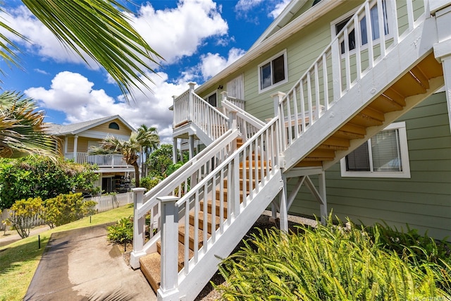 94-510 Lumiaina St Unit J202, Waipahu, HI 96797 - view of property with stairway