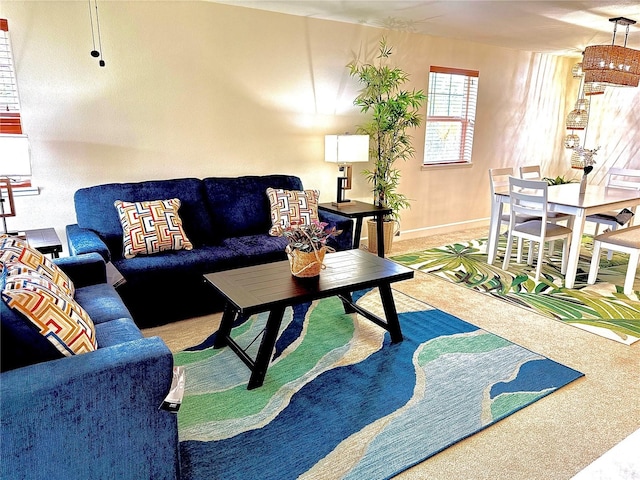 92-1023 Koio Dr Unit M12-5, Kapolei, HI 96707 - carpeted living area with baseboards