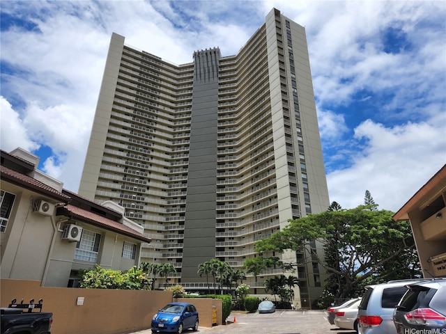 98-099 Uao Pl Unit Ph5, Aiea, HI 96701 - view of apartment building / complex with uncovered parking