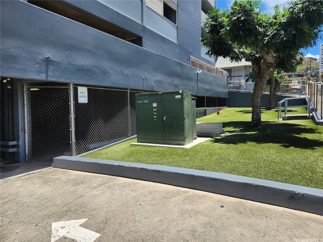 824 Kinau St Unit 403, Honolulu, HI 96813 - view of home's community with mail area