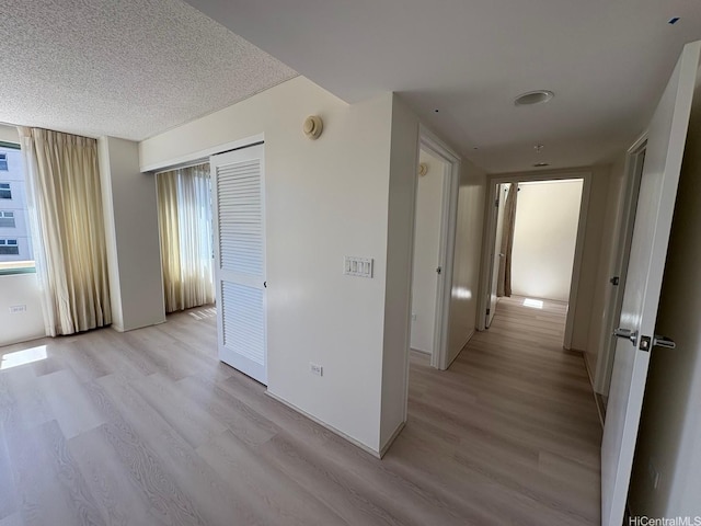 1314 Kalakaua Ave Unit 304, Honolulu, HI 96826 - hall with light wood-type flooring