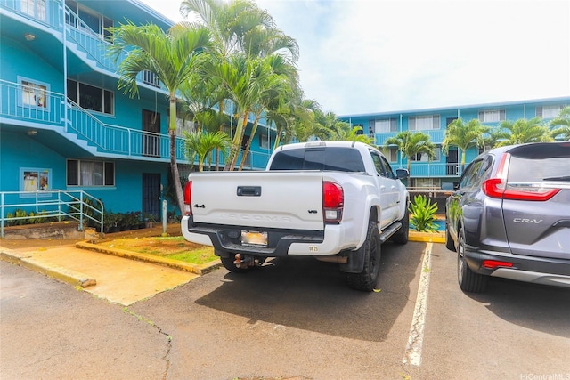 94-049 Waipahu St Unit 308, Waipahu, HI 96797 - view of uncovered parking lot