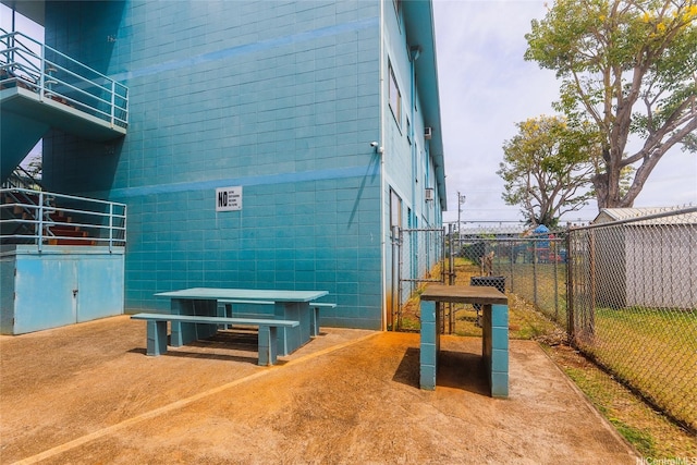94-049 Waipahu St Unit 308, Waipahu, HI 96797 - exterior space