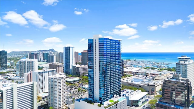 629 Keeaumoku St Unit 2212, Honolulu, HI 96814 - city view featuring a nearby body of water