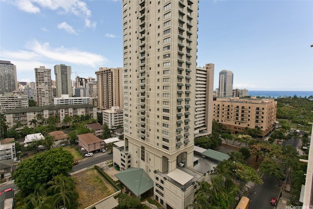 440 Olohana St Unit 1705, Honolulu, HI 96815 - view of property with a view of skyline