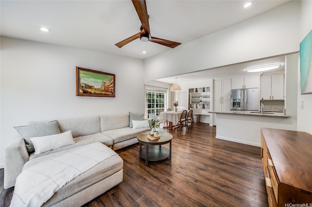 585 Mananai Pl Unit 26U, Honolulu, HI 96818 - living area with ceiling fan, dark wood-style flooring, and recessed lighting