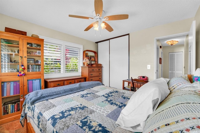 94-517 Poloahilani St, Mililani, HI 96789 - bedroom with a closet and ceiling fan