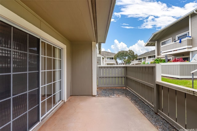 94-1369 Kulewa Loop Unit 14B, Waipahu, HI 96797 - view of patio / terrace