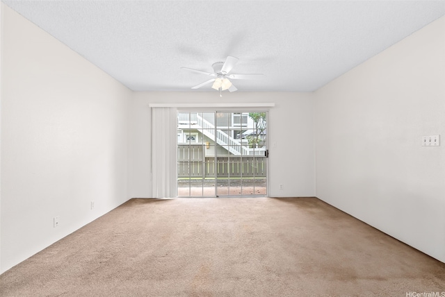 94-1369 Kulewa Loop Unit 14B, Waipahu, HI 96797 - carpeted empty room featuring a ceiling fan