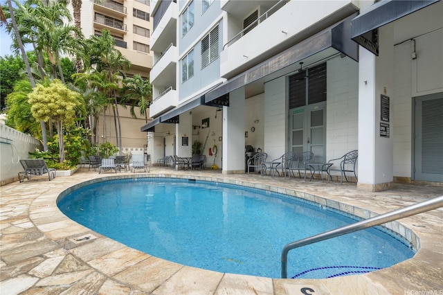 430 Kaiolu St Unit 505, Honolulu, HI 96815 - community pool featuring a patio
