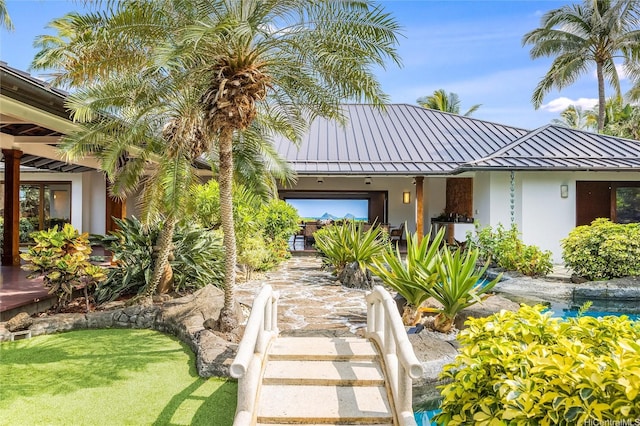 47 Kailuana Pl, Kailua, HI 96734 - view of green lawn
