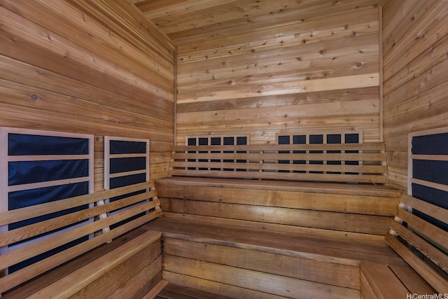 46-081 Konohiki St Unit 3533, Kaneohe, HI 96744 - relaxing sauna with wood walls