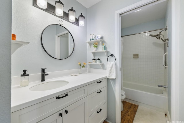46-081 Konohiki St Unit 3533, Kaneohe, HI 96744 - full bathroom with vanity, shower / bathtub combination with curtain, and wood finished floors