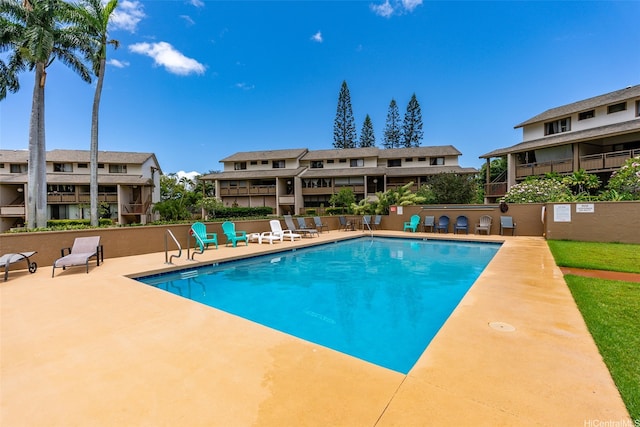 95-138 Kuahelani Ave Unit 244, Mililani, HI 96789 - community pool featuring a patio area