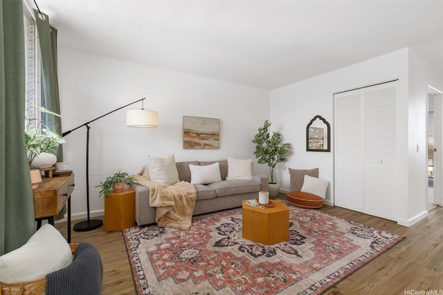 3370 Salt Lake Blvd Unit 204, Honolulu, HI 96818 - living room featuring wood finished floors