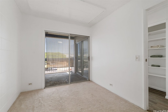 3370 Salt Lake Blvd Unit 204, Honolulu, HI 96818 - view of carpeted empty room