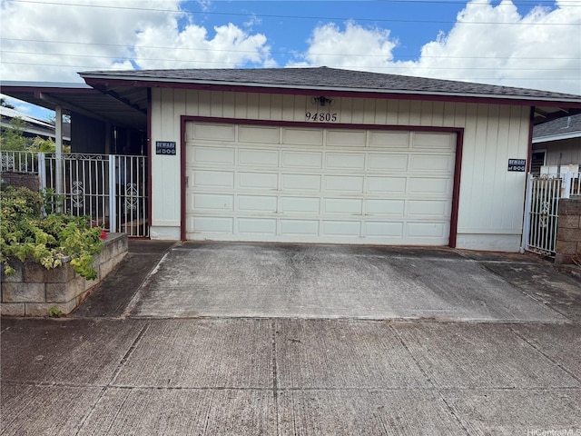 94-805 Kaaholo St, Waipahu, HI 96797 - garage with concrete driveway