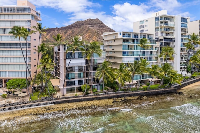 2987 Kalakaua Ave Unit 201, Honolulu, HI 96815 - view of apartment building / complex with a mountain view