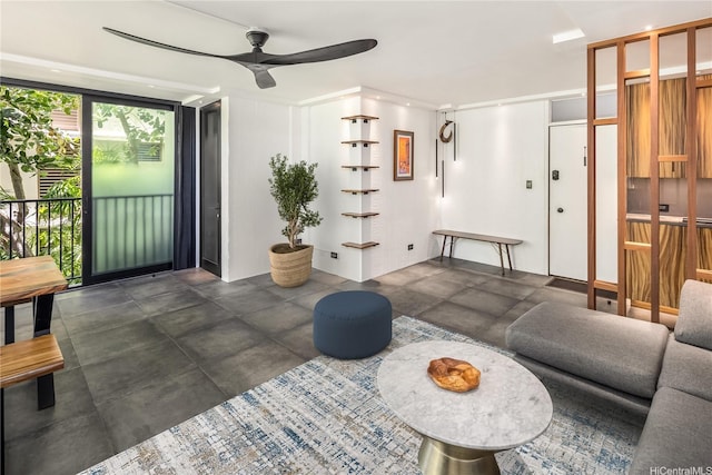 2987 Kalakaua Ave Unit 201, Honolulu, HI 96815 - living room featuring ceiling fan