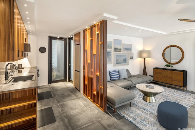 2987 Kalakaua Ave Unit 201, Honolulu, HI 96815 - living area featuring recessed lighting