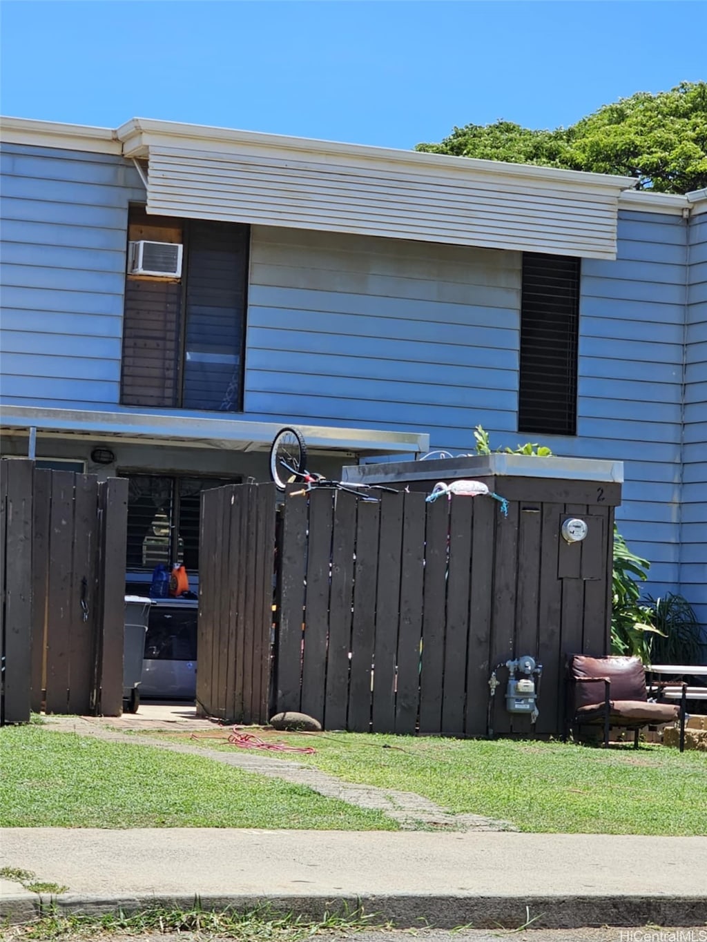 87-135 Helelua St Unit 2, Waianae, HI 96792 - photo 1