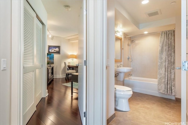 1837 Kalakaua Ave Unit 808, Honolulu, HI 96815 - full bath featuring shower / bath combo with shower curtain, a closet, and recessed lighting