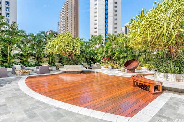 1837 Kalakaua Ave Unit 808, Honolulu, HI 96815 - view of community with an outdoor hangout area