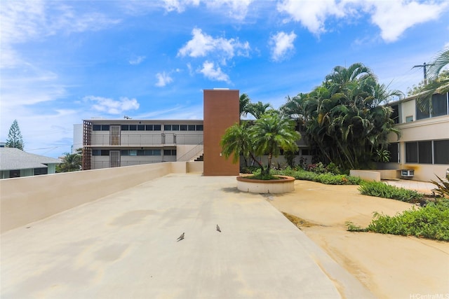 1423 Emerson St Unit 105, Honolulu, HI 96813 - view of patio / terrace