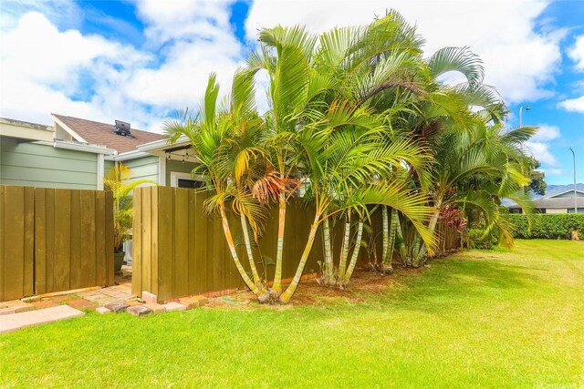 94-559 Makohilani St Unit 1071, Mililani, HI 96789 - view of green lawn