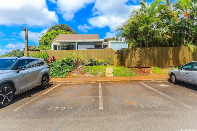 94-559 Makohilani St Unit 1071, Mililani, HI 96789 - view of uncovered parking lot