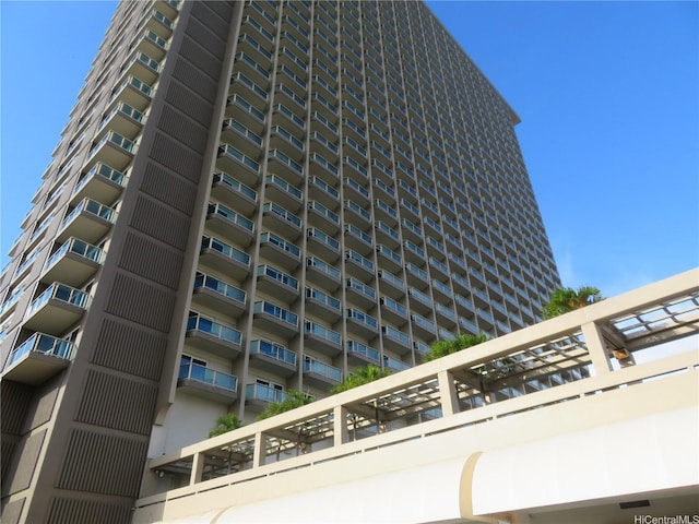 410 Atkinson Dr Unit 2212, Honolulu, HI 96814 - view of building exterior
