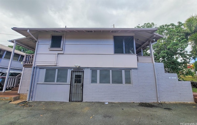 1708 Nakiu Pl, Honolulu, HI 96822 - photo 2