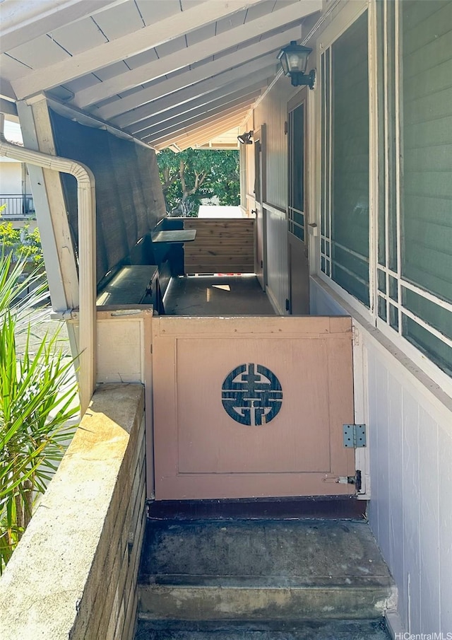 1708 Nakiu Pl, Honolulu, HI 96822 - photo 17