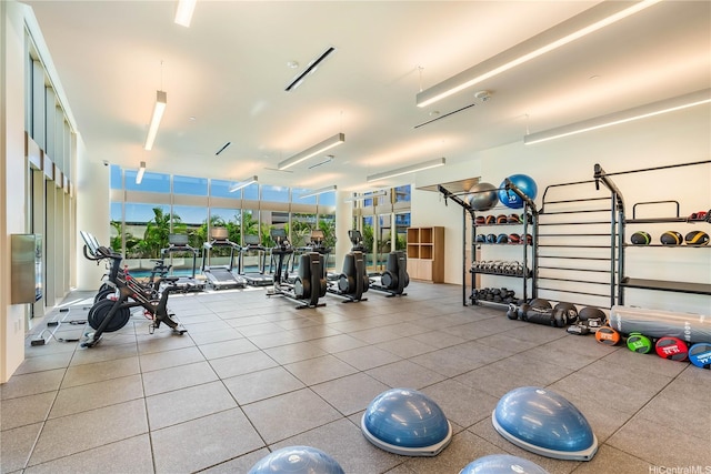 1390 Kapiolani Blvd Unit 3808, Honolulu, HI 96814 - exercise room featuring expansive windows