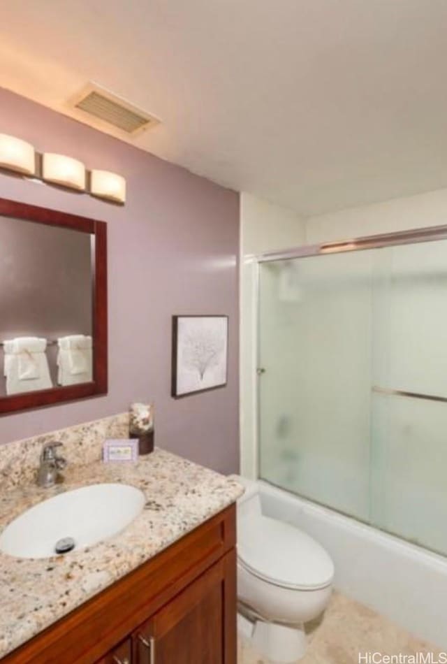 2333 Kapiolani Blvd Unit 2707, Honolulu, HI 96826 - full bath with vanity and combined bath / shower with glass door