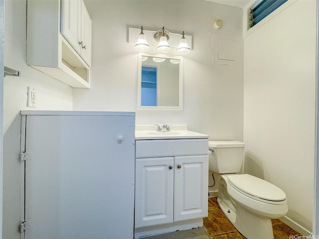 95-312 Kahikinui Ct Unit 213, Mililani, HI 96789 - half bath featuring toilet and vanity