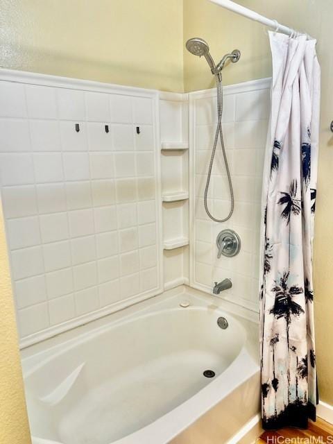 91-280 Makalea St Unit 23, Ewa Beach, HI 96706 - full bathroom featuring shower / bath combination with curtain