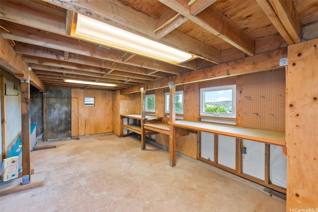 2117 Aulii St, Honolulu, HI 96817 - basement with a workshop area