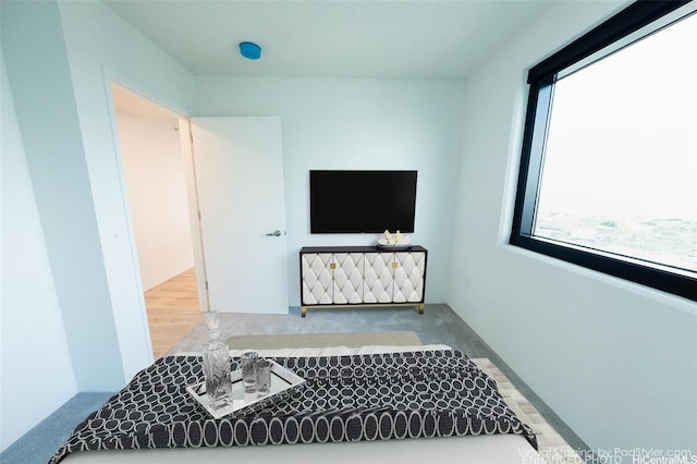 615 Keawe St Unit 3207, Honolulu, HI 96813 - bathroom featuring healthy amount of natural light