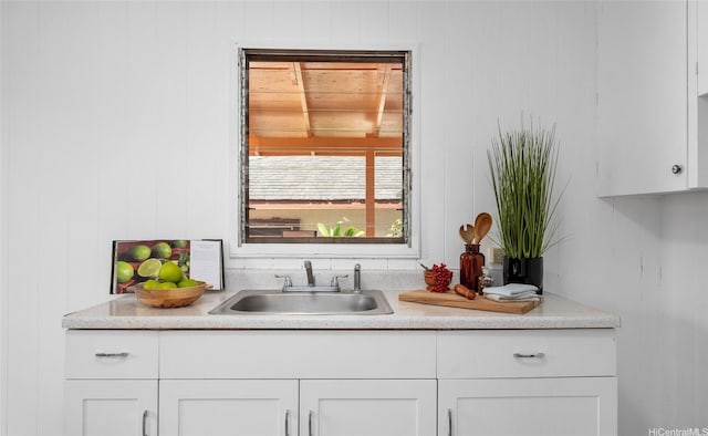 1915 Lohilani St Unit B, Honolulu, HI 96819 - bar with a sink and wood walls