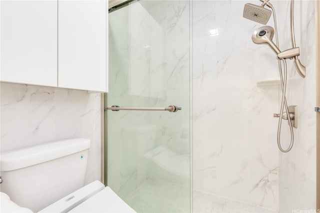 341 Opihikao Pl Unit 422, Honolulu, HI 96825 - bathroom featuring a marble finish shower
