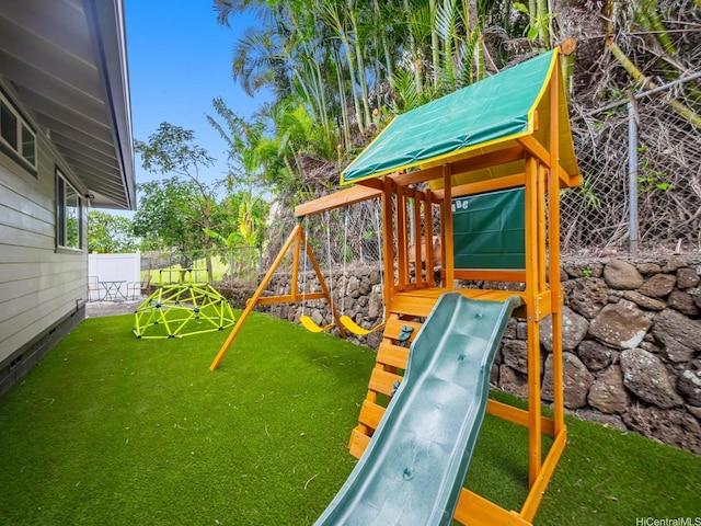 3641 Kumuone St, Honolulu, HI 96822 - view of jungle gym featuring a fenced backyard