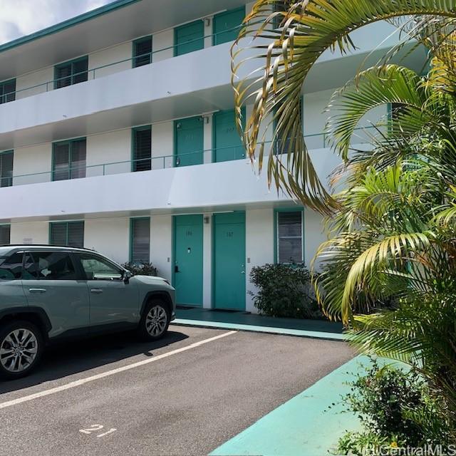 3410 Leahi Ave Unit 107, Honolulu, HI 96815 - view of property with uncovered parking