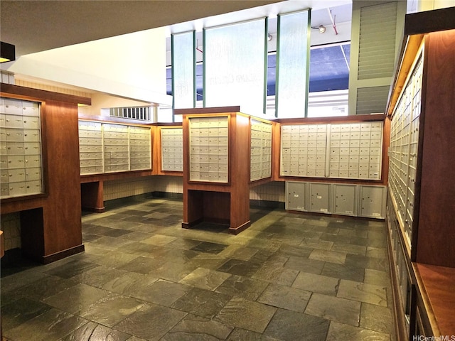 445 Seaside Ave Unit 2608, Honolulu, HI 96815 - view of home's community featuring mail area