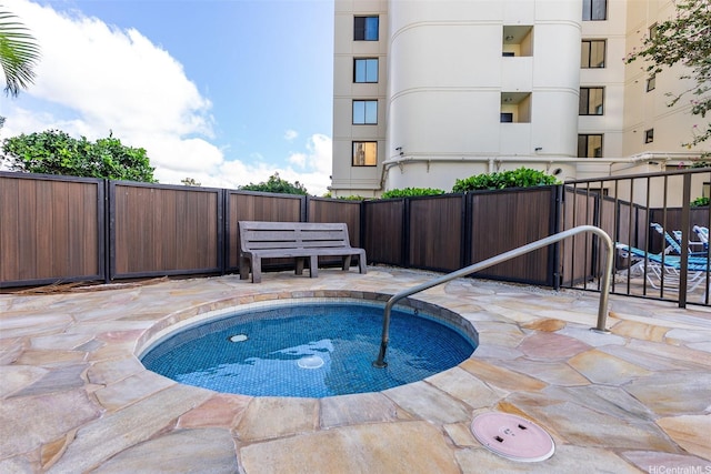 990 Ala Nanala St Unit 35B, Honolulu, HI 96818 - view of pool featuring a patio area