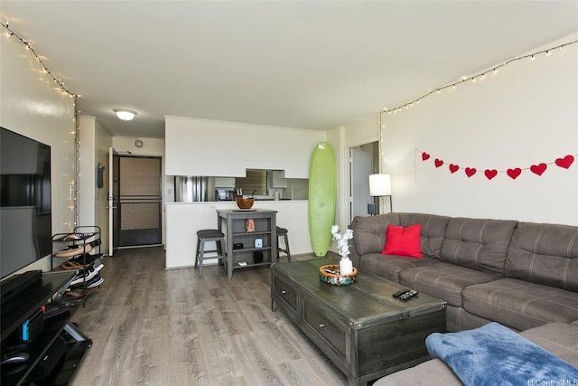 98-719 Iho Pl Unit 5-703, Aiea, HI 96701 - living room with wood finished floors