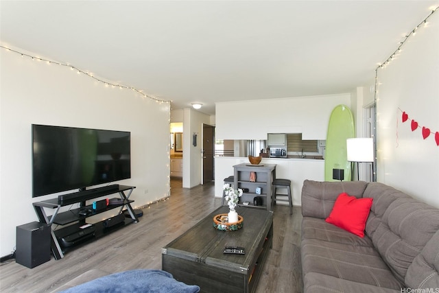 98-719 Iho Pl Unit 5-703, Aiea, HI 96701 - living room with wood finished floors