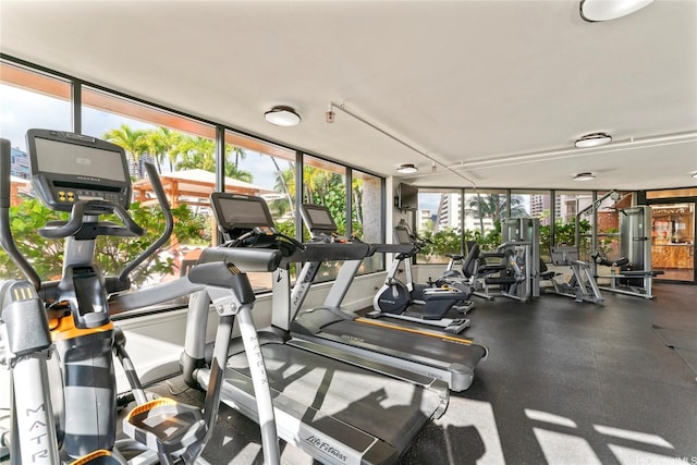 2045 Kalakaua Ave Unit 403, Honolulu, HI 96815 - view of workout area