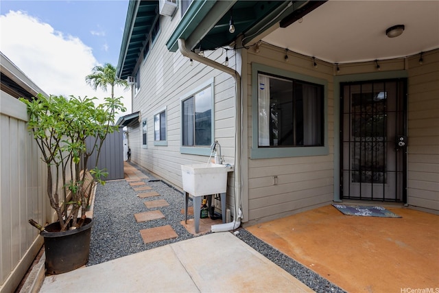 94-1010 Awalua St, Waipahu, HI 96797 - entrance to property with a patio area